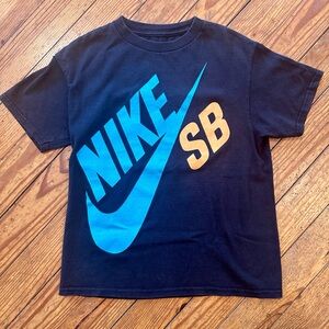 Vintage Nike SB Black Logo T-Shirt 🛹🖤